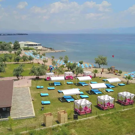 Heramis Thermal Resort-2