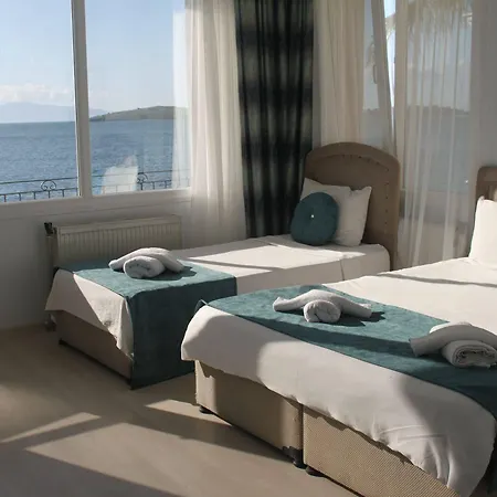 Foca Kumsal Hotel-3