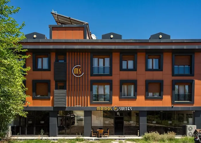 Maidos Hotel & Suites