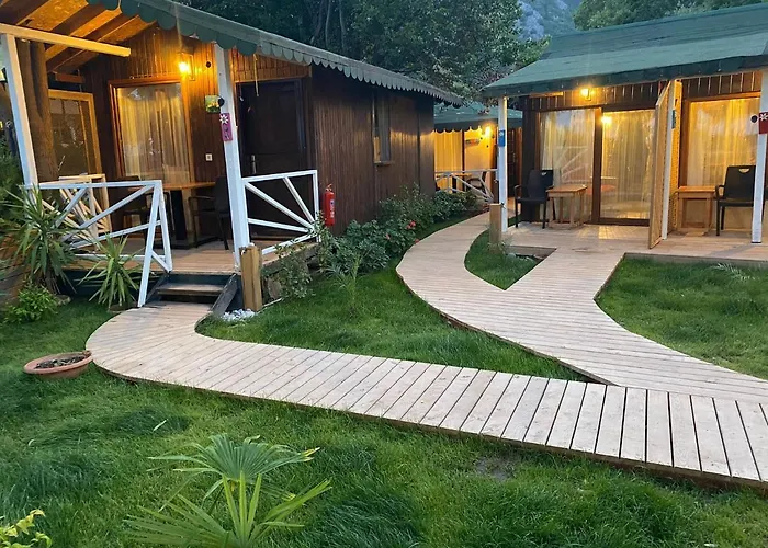 Kara Kedi Beach Bungalow