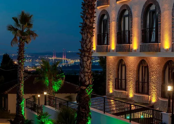 Lagun Castle Hotel&Spa