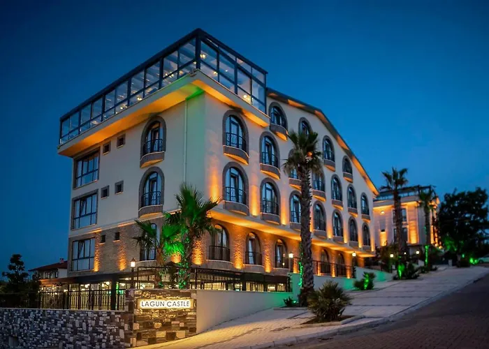 Lagun Castle Hotel&Spa