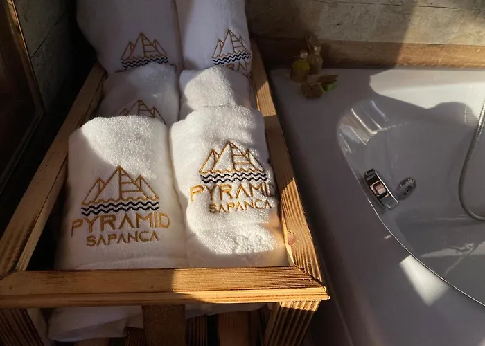 Pyramid Sapanca
