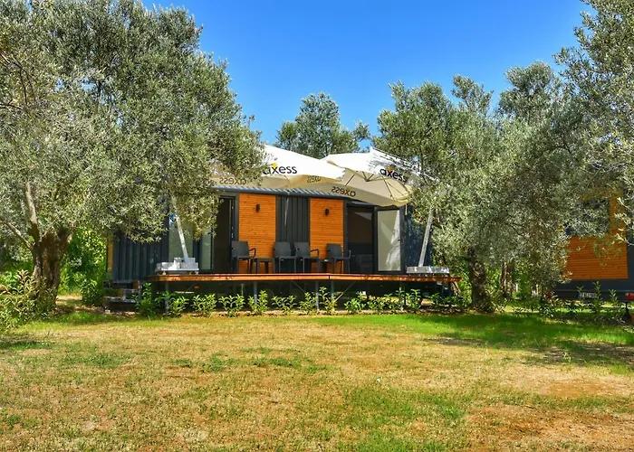 Gulet Tiny House Hotel
