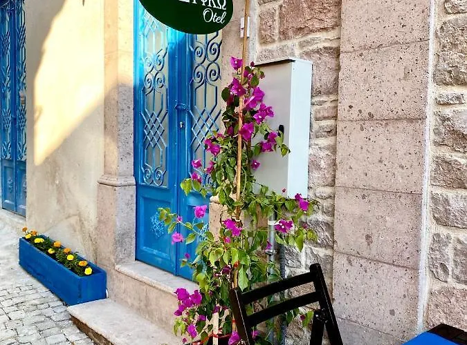 Ayvalık Rebetiko Otel