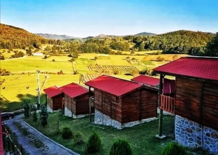 Sizmari Doga Evleri
