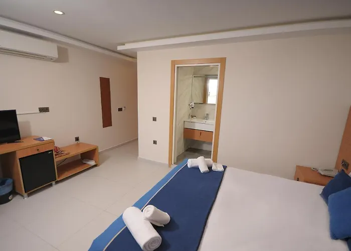 Saatlı Hotel Çeşme, Türkiye