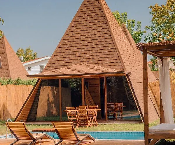 Pyramid Sapanca