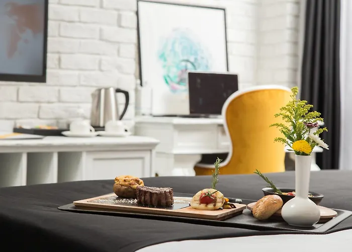 Check Inn Suite Hotel & Spa