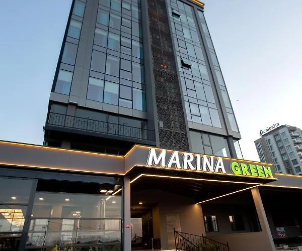 Marina Green Suite & Residence