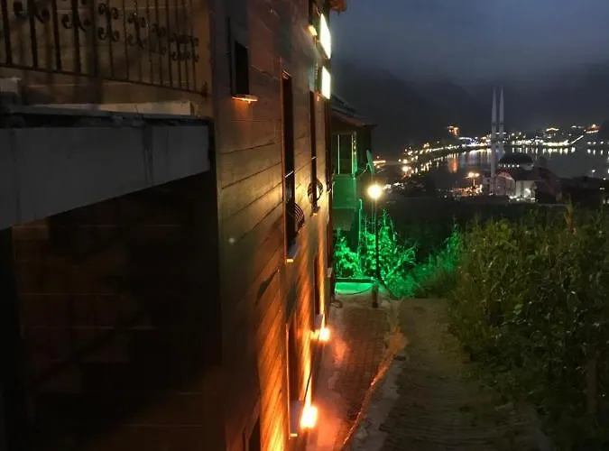 Karenes KUZEY Pansıyon