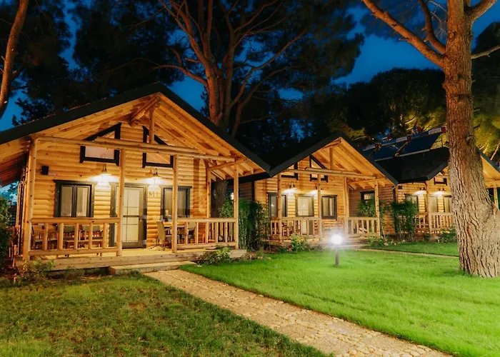 Pino Mar Luxury Bungalows