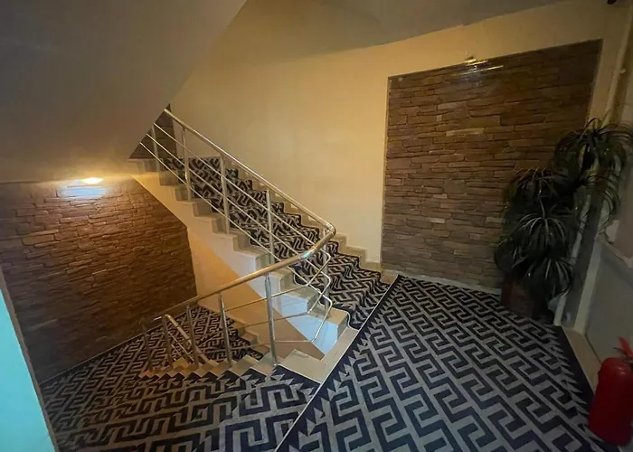 Comfort Suite Hotel Van