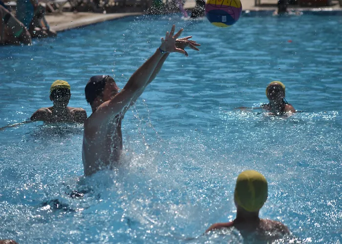 Batont Garden Resort Hotel