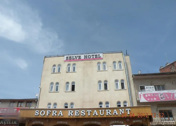 Hotel Zelve