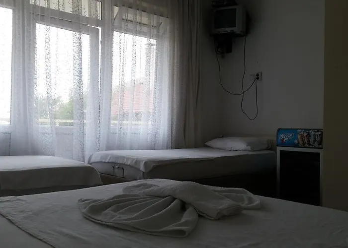 Tüzün Otel
