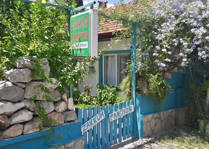 Zakkum Pansiyon