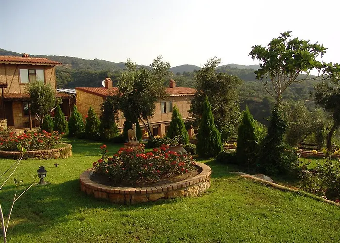 Pinecone Boutique Hotel