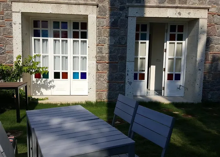 Yali Pansiyon Ilica