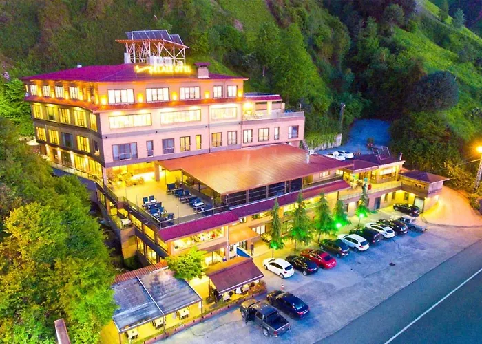 Şelale Otel