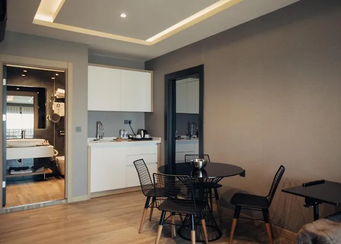 Burhaniye İskele Marina Hotel, Türkiye
