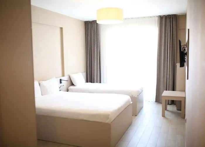 Hotel Cinas