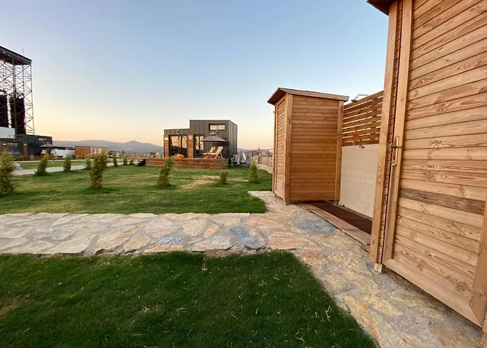 Lavira Tiny House Village