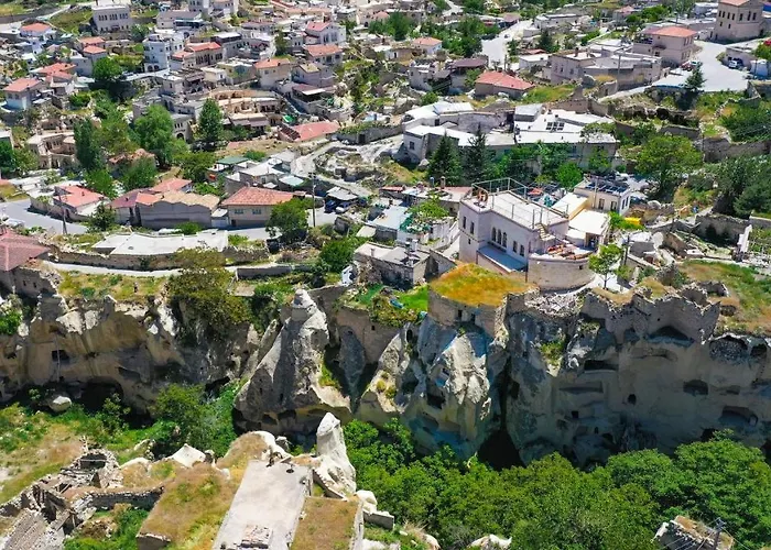 Heritage Cave Suites