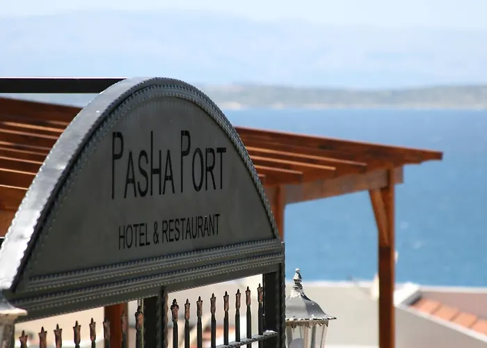 Pasha Port Hotel & Restaurant