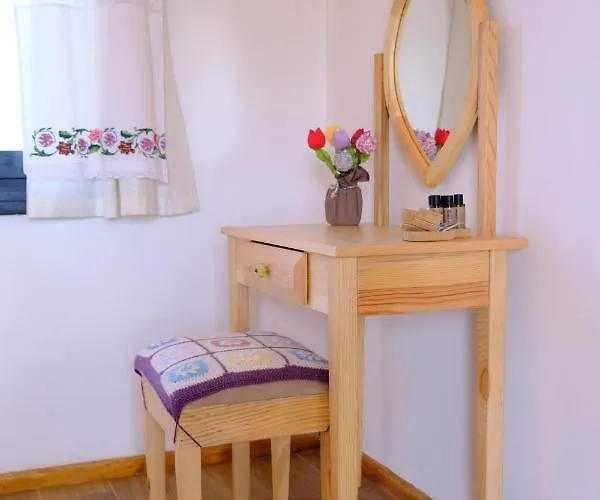 Milo Cunda Bed & Breakfast Ayvalı, Türkiye