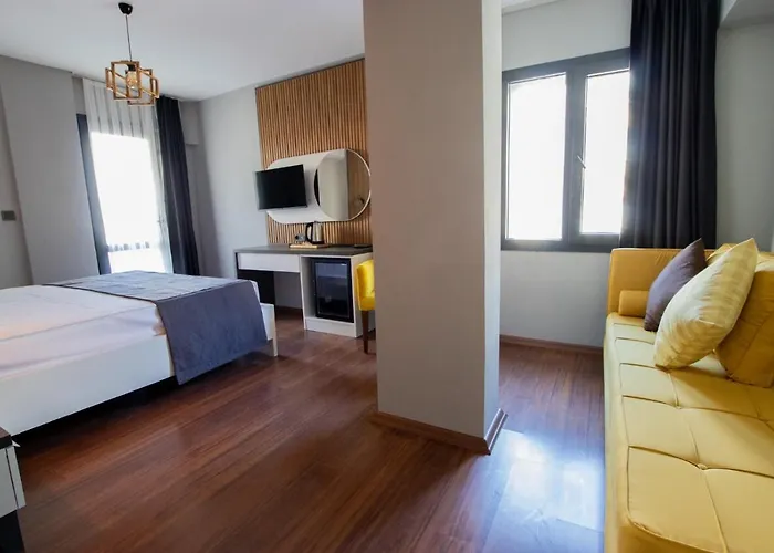 Rodis Hotel