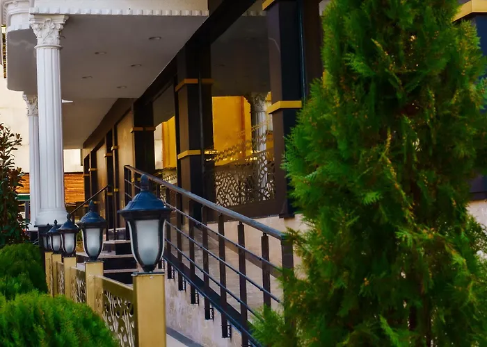Bayrak Grand