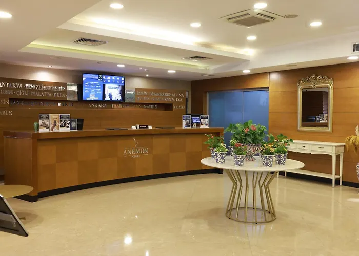 Anemon Çiğli Hotel