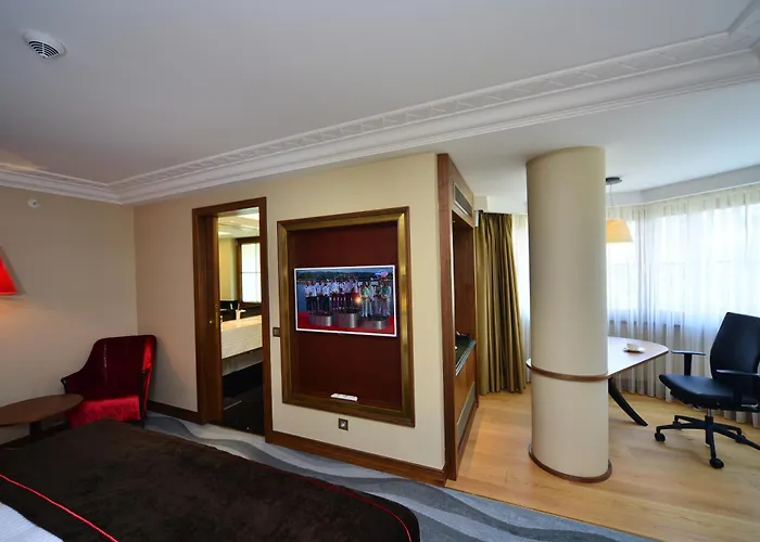 Warwick Ankara Otel, Türkiye