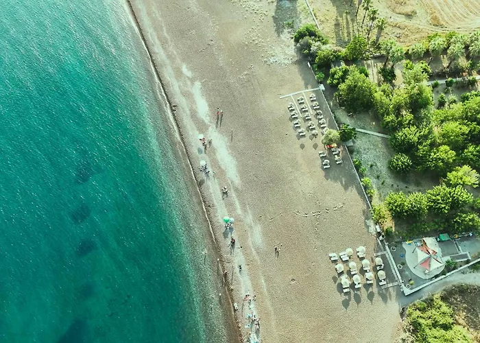 Eden Bungalows&Beach
