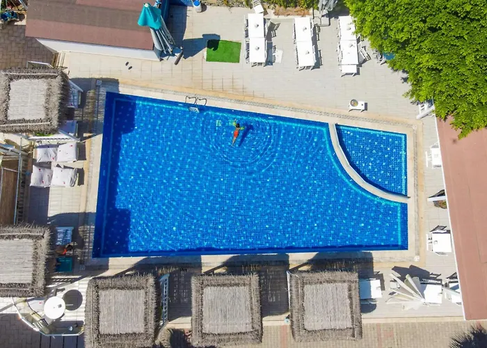 Viras Hotel