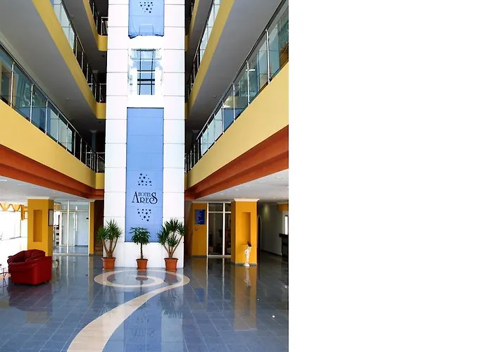 Ares Hotel