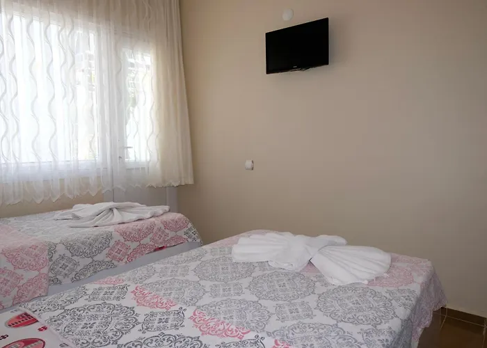İlerı Otel