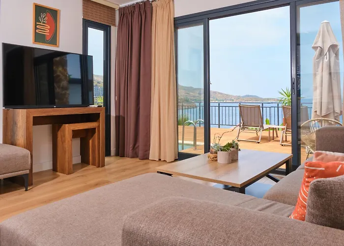 Nixie Hotel & Beach - Adult Only