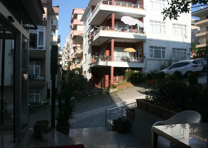 Bayraktar Hotel