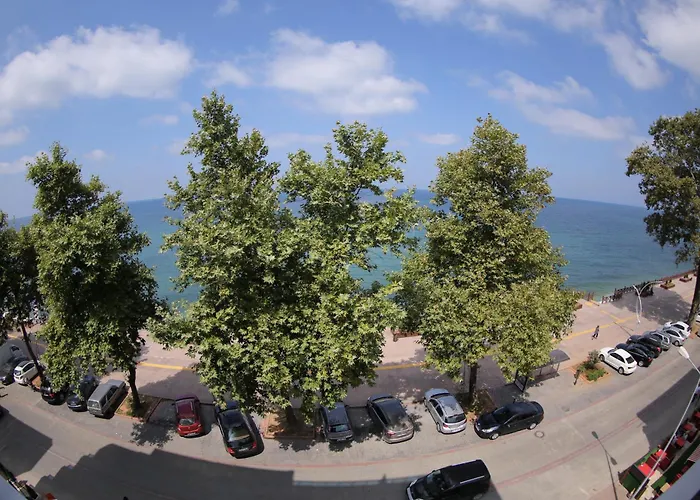 Bayraktar Hotel
