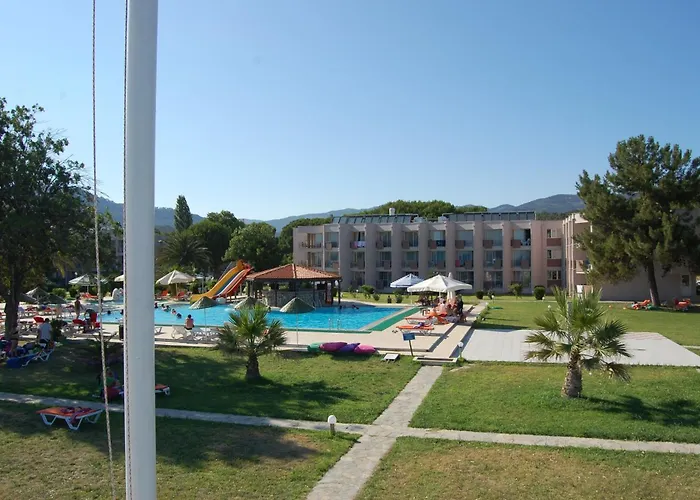 Ra Resort Otel