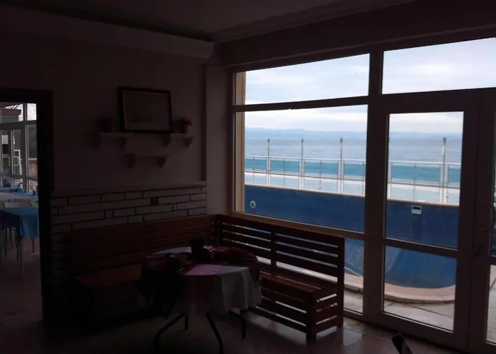 Ucem Hotel Golden Sea