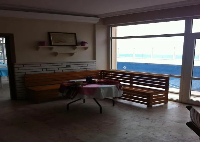 Ucem Hotel Golden Sea