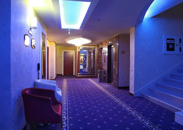 Hotel Senbayrak City
