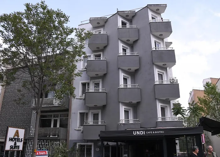 Hotels & Suite