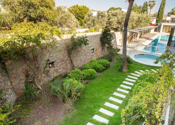 Queen Residence By Important Group Travel Gumbet, Turkey