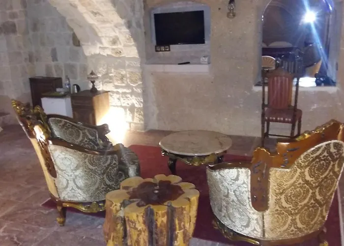 Oread Cave Suites