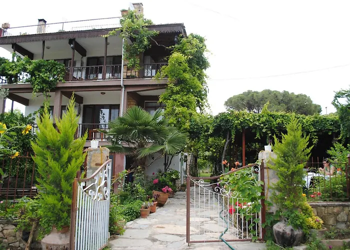 Gunebakan Taliani Hotel