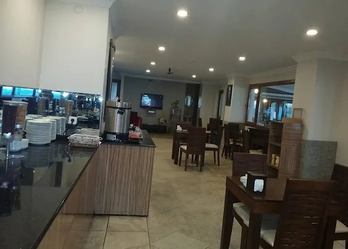 Yener Hotel